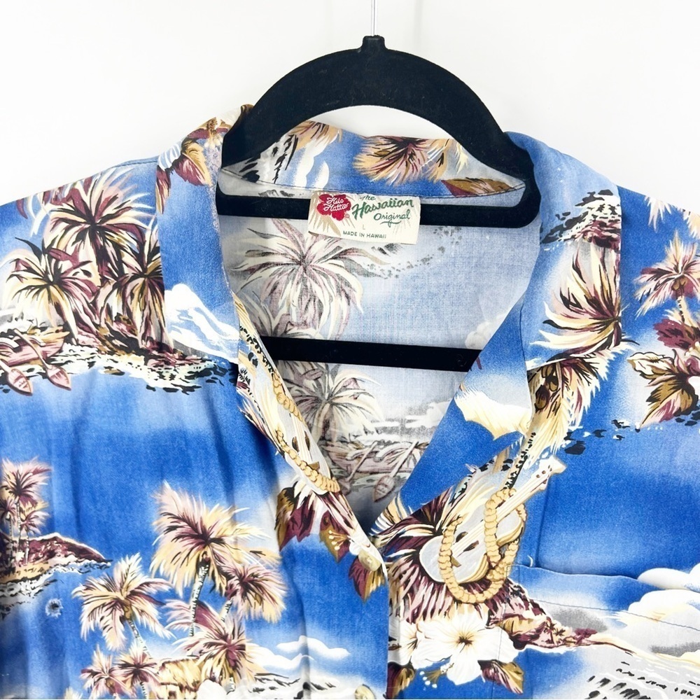 ✅ HILO HATTIE 1980s Vintage Hawaiian Blouse SIZE LARGE BLUE‎ FLORAL - Picture 3 of 5